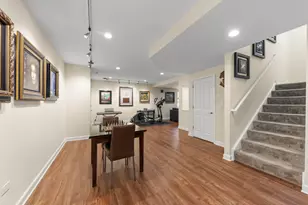 1636 Castle Lawn Ct, Naperville, IL 60565 - Photo 35