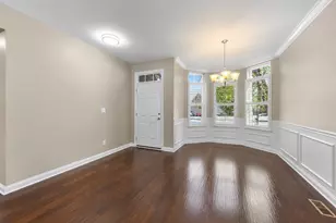 1636 Castle Lawn Ct, Naperville, IL 60565 - Photo 3