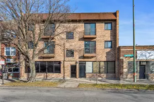 7109 N Western Ave, Chicago, IL 60645 - Photo 1