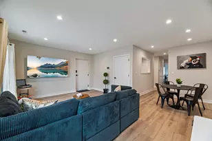 7109 N Western Ave, Chicago, IL 60645 - Photo 5