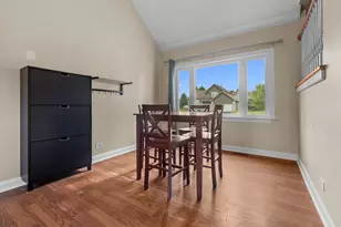 212 Galvin Pkwy, Harvard, IL 60033 - Photo 9