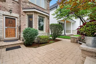 450 N Elm Ave, Elmhurst, IL 60126 - Photo 3