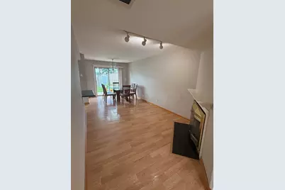 1932 Farnham Court, Schaumburg, IL 60194 - Photo 7