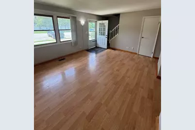 1932 Farnham Court, Schaumburg, IL 60194 - Photo 5