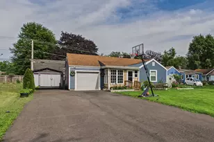 207 Second St, Elgin, IL 60123 - Photo 27