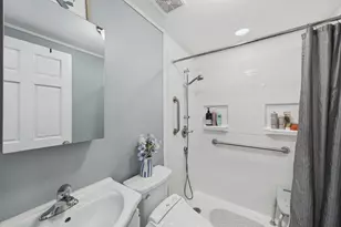 207 Second St, Elgin, IL 60123 - Photo 17