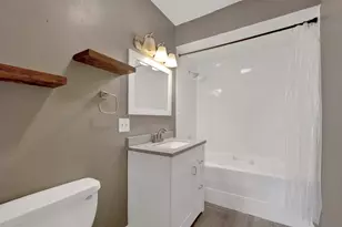 11642 S Meadow Ln Dr, Merrionette Park, IL 60803 - Photo 19