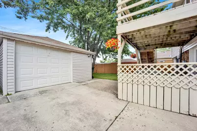 11642 S Meadow Lane Drive, Merrionette Park, IL 60803 - Photo 33