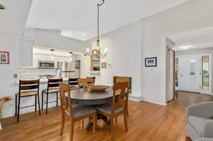 901 S Myrtle Ave, Villa Park, IL 60181 - Photo 11