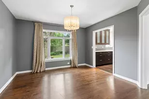 509 Meadow Dr, Wilmette, IL 60091 - Photo 3