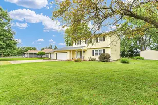 68 John Ln, Champaign, IL 61822 - Photo 3