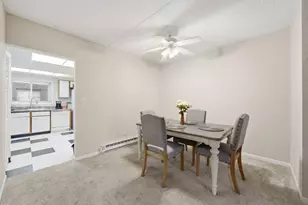 940 N Rohlwing Rd, Addison, IL 60101 - Photo 5