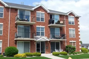 16600 Liberty Cir, Orland Park, IL 60462 - Photo 1