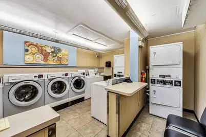 201 E Chestnut Street #3A, Chicago, IL 60611 - Photo 53