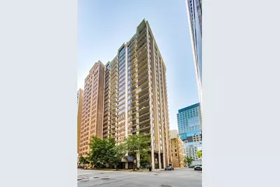 201 E Chestnut Street #3A, Chicago, IL 60611 - Photo 19