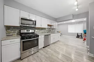 18107 Kostner Ave, Country Club Hills, IL 60478 - Photo 11