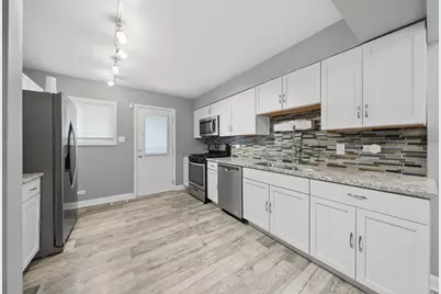 18107 Kostner Avenue, Country Club Hills, IL 60478 - Photo 9