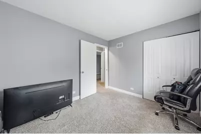 18107 Kostner Avenue, Country Club Hills, IL 60478 - Photo 17