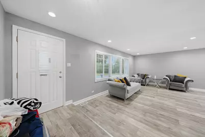 18107 Kostner Avenue, Country Club Hills, IL 60478 - Photo 7