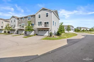 1097 Moraine Dr, South Elgin, IL 60177 - Photo 17