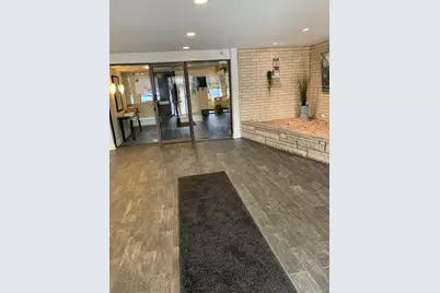 7211 Wolf Road #412A, Indian Head Park, IL 60525 - Photo 5