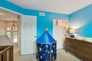 1092 N Camden Ln, South Elgin, IL 60177 - Photo 25