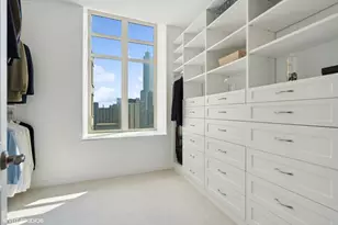118 E Erie St, Chicago, IL 60611 - Photo 35