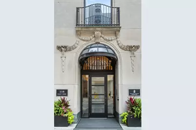 118 E Erie Street #37H, Chicago, IL 60611 - Photo 1