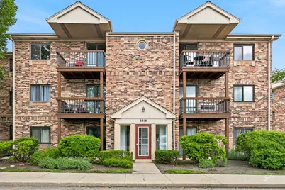 2215 Nichols Road #21F, Arlington Heights, IL 60004 - Photo 1
