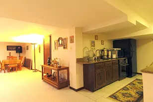 8283 Lake Ridge Dr, Burr Ridge, IL 60527 - Photo 27