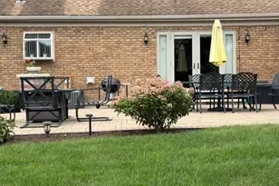 8283 Lake Ridge Dr, Burr Ridge, IL 60527 - Photo 31