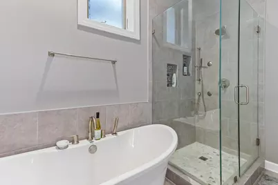 1942 S Prairie Street #2, Chicago, IL 60616 - Photo 17
