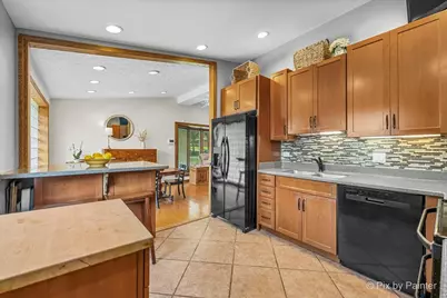 120 S Prairie Avenue, Bloomingdale, IL 60108 - Photo 9