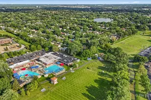 120 S Prairie Ave, Bloomingdale, IL 60108 - Photo 35