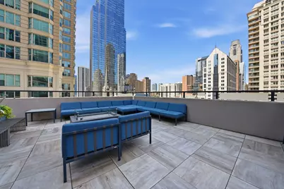 30 E Huron Street #5605, Chicago, IL 60611 - Photo 27