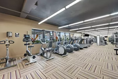 30 E Huron Street #5605, Chicago, IL 60611 - Photo 29
