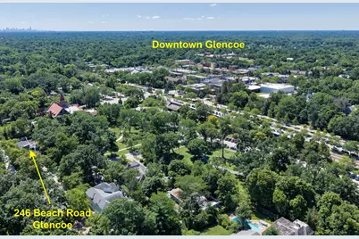 246 Beach Road, Glencoe, IL 60022 - Photo 31