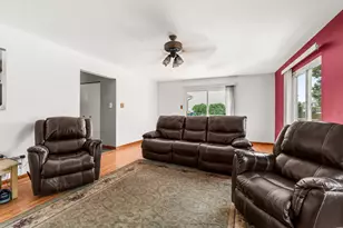 2103 Graystone Dr, Joliet, IL 60431 - Photo 7