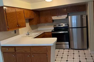5743 S Kenton Ave, Chicago, IL 60629 - Photo 3