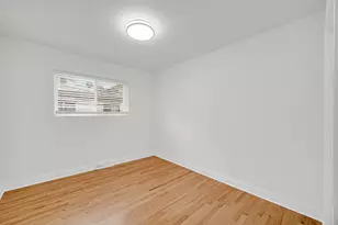 9011 N Clifton Ave, Niles, IL 60714 - Photo 13