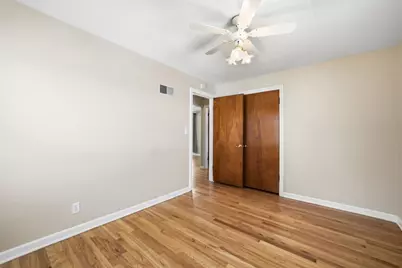 1009 Leith Avenue, Waukegan, IL 60085 - Photo 9