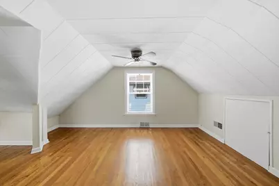 1009 Leith Avenue, Waukegan, IL 60085 - Photo 19