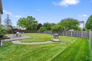 771 Red Barn Ln, Elgin, IL 60124 - Photo 29