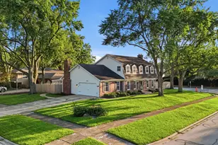 604 Timber Trail Dr, Naperville, IL 60565 - Photo 49