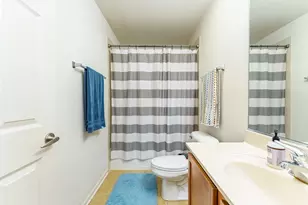 5218 W Galewood Ave, Chicago, IL 60639 - Photo 13