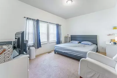 5218 W Galewood Avenue #A, Chicago, IL 60639 - Photo 17