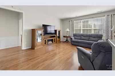 13244 Oakwood Avenue, Huntley, IL 60142 - Photo 5