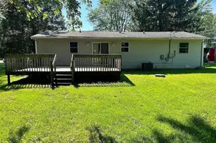 4812 W Howard St, McHenry, IL 60051 - Photo 3