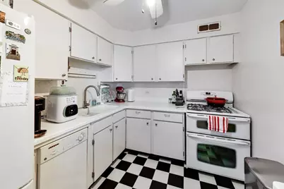 6325 N Sheridan Road #2106, Chicago, IL 60660 - Photo 9