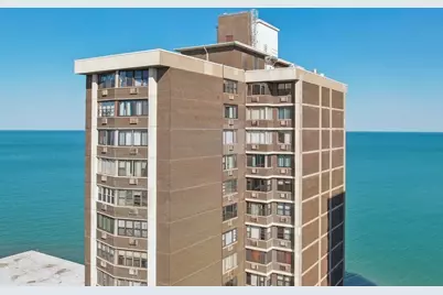6325 N Sheridan Road #2106, Chicago, IL 60660 - Photo 1